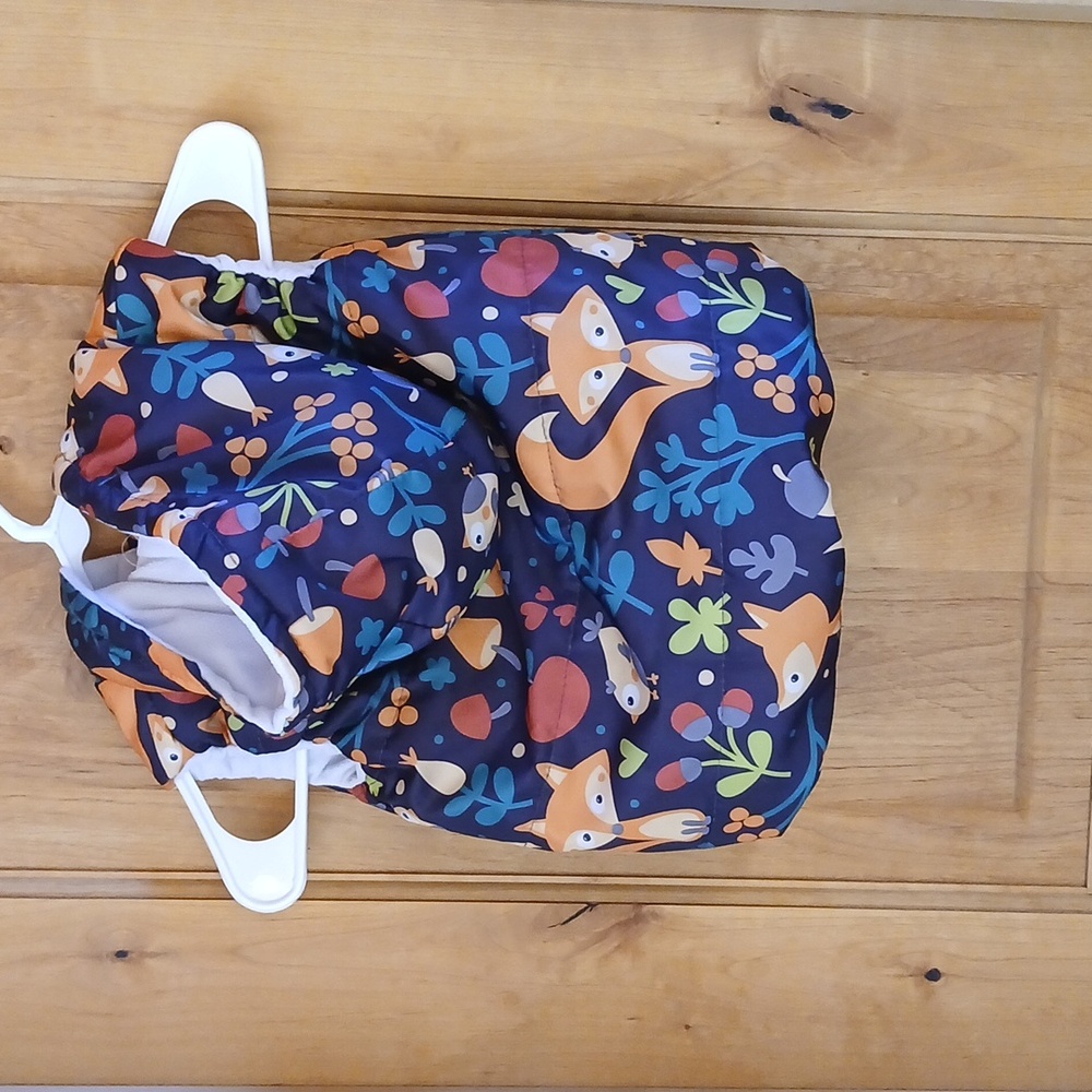 Toddler Puffer Vest - Picture 2 of 4